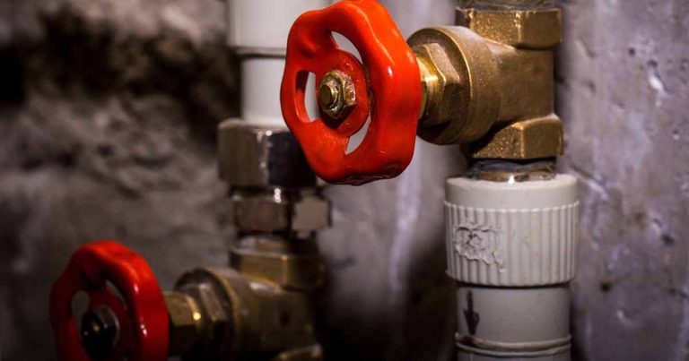 Know Your Shutoff Valves, How to Locate and Use Them in a Plumbing Emergency